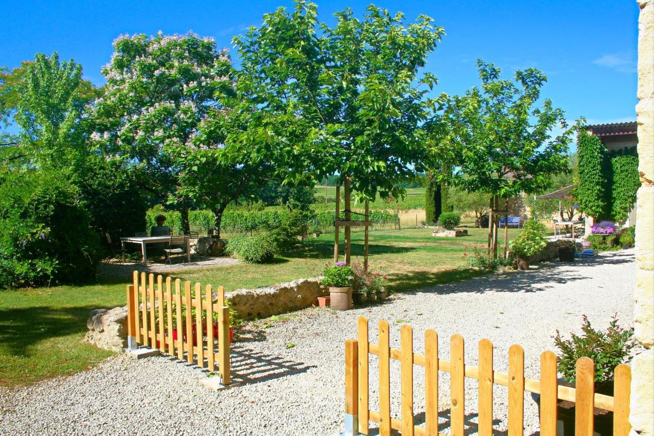 Bed and Breakfast Bleu Raisin Les Salles-de-Castillon Экстерьер фото
